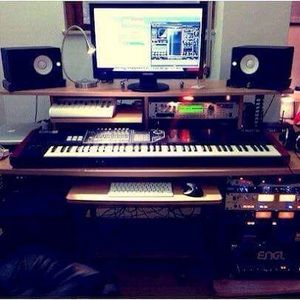 Meet your Posher, Maestro